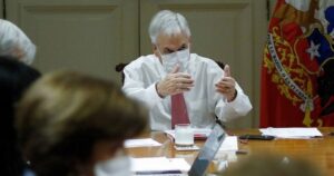 La Moneda estaría preparando veto a proyecto de servicios básicos y reingresaría propuesta recortada