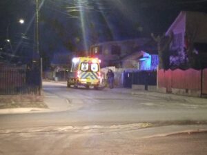 Hombre llegó a su hogar herido luego de ser apuñalado