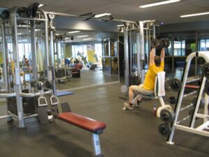 Salud planifica reuniones con gimnasios y centros deportivos para eventual reapertura