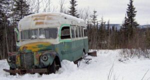 Autobús de Into the Wild es retirado en Alaska debido a la cantidad de incidentes con los turistas