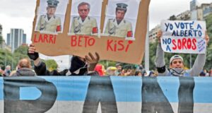 Comerciantes protestan en Buenos Aires contra la cuarentena obligatoria