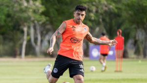 Gonzalo Jara entrena por primera vez con su nuevo equipo