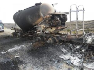 Destruido por incendio resultó camión de empresa magallanica en Argentina