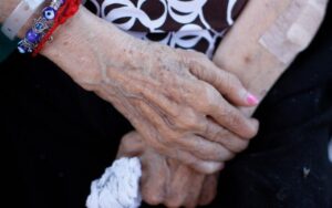 21 ancianos del Hogar de Cristo en Los Andes dan positivo a Covid-19 tras contagio de funcionario