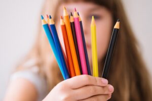 Llaman a informarse y tramitar beneficio para alumnos prioritarios y preferentes