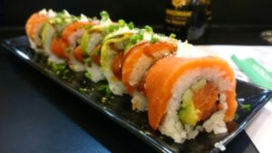 Sushi: el sabroso plato de cocina japonesa que continúa avanzando en el país
