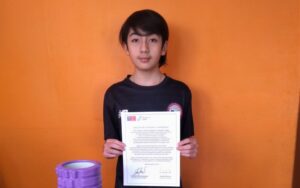 El esgrimista Nicolás Mancilla recibió reconocimiento a su trayectoria deportiva