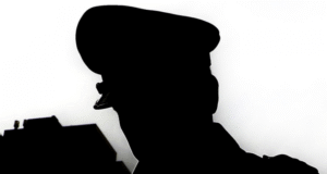 Dan de baja a sargento de Carabineros sorprendido con marihuana y realizando una quema ilegal