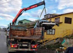 Comenzó retiro de chatarras de vehículos en Punta Arenas