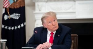 Juez de EEUU permite venta de libro en que Trump es calificado de 