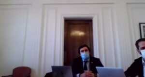Comisión de D. Social aprueba en general bono de $500 mil para clase media, pero rechaza articulado
