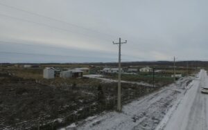 Familias del Loteo Selknam de Porvenir obtendrán electricidad en la segunda quincena de agosto