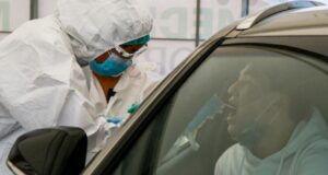 China acusa que neumonía más letal que Covid-19 golpea a Kazajistán: ministro de salud lo niega