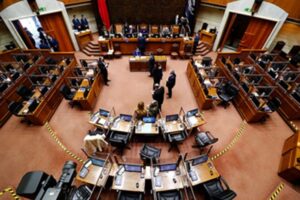 Senado aprobó retiro del 10% de AFP y proyecto es votado hoy en la Cámara de Diputados