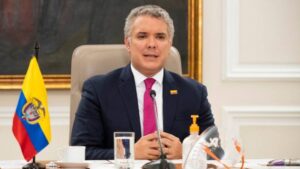Colombia promulga ley para que violadores y asesinos de niños enfrenten cadena perpetua
