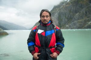 “Para los Kawéskar estar encerrados en su casas es una condena”