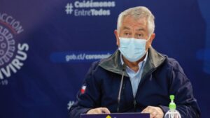 Chile supera los 9 mil muertos por covid-19: testeo se mantiene alto e identifican otros 2.287 casos