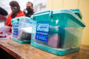 Centro Diurno entrega cajas de apoyo terapéutico para continuar intervenciones vía remota