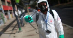Minsal extiende alerta sanitaria hasta 2021 en todo Chile por Covid-19