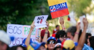 Joven muere baleado durante manifestaciones por falta de combustibles en Venezuela