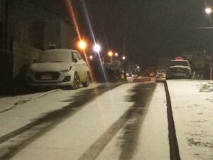 Punta Arenas se sorprendió al despertar con un suave manto blanco de nieve