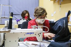 Las mascarillas no solo han  salvado vidas: también los negocios