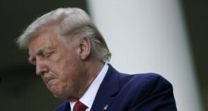 Covid-19 empuja a EEUU a la recesión y OMS llama a los jóvenes a 