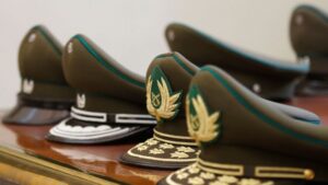 Carabineros: Contraloría abre juicio para recuperar 2.254 millones por viajes de escuelas policiales