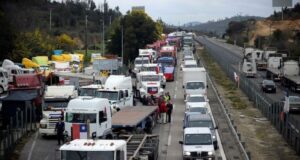 Camioneros dan ultimátum al Gobierno: amenazan con movilización que podría generar desabastecimiento