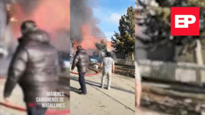 Voraz incendio destruye hospedería en Villa Tehuelches