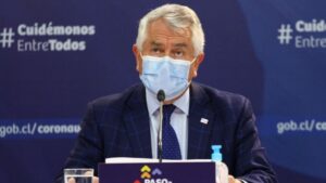 Ministro París anuncia acciones contra extranjeros acusados de abusar de funcionaria en residencia