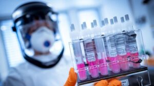 Vacuna rusa contra el Covid-19 garantizaría inmunidad ante el virus por un periodo de dos años