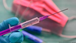 Aumentan los acuerdos entre gobiernos y laboratorios