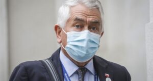 París da portazo a que personas con covid-19 voten en plebiscito: No podemos levantar la cuarentena