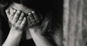 Estudio revela que el 96% de mujeres entre 18 y 26 años ha sido víctima de acoso sexual callejero