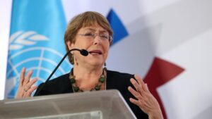 Cerca de 300 mil personas sin hogar: Bachelet llama a la comunidad internacional a solidarizar con Beirut