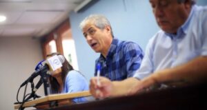 Colegio de Profesores espera pagar antes de fin de año deuda de $900 millones por cuota mortuoria