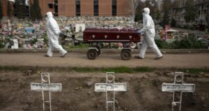 Covid-19 ha cobrado la vida de 750.000 personas en todo el mundo, según últimos balances | Nacional | BioBioChile