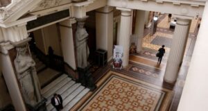 Suprema ordena borrar deudas del CAE y Fondo Solidario a quienes se declaran en quiebra