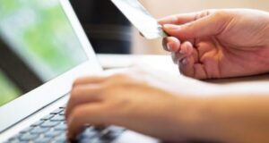 Estafó de Arica a Puntas Arenas: detienen a sujeto que ofrecía productos por internet sin enviarlos