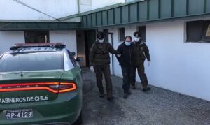 Sujeto fue detenido por amenazar de muerte con un hacha a su ex conviviente
