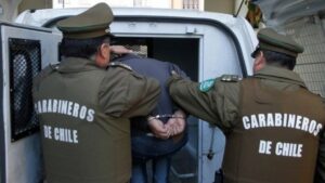 “Te voy a romper la casa y te voy a mandar con el hacha”