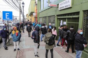 Dirigentes vecinales divididos por medidas de control a la población