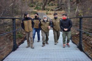 Autoridades comprobaron funcionamiento de las medidas sanitarias en Torres del Paine