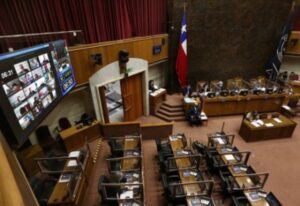 Senado respaldó proyecto de ley que adecua Código del Trabajo en menores de edad