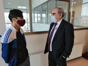 Tras estar 14 meses preso, absuelven a joven acusado de participar en un asalto en Porvenir