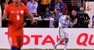 El 'rey de las volteretas': al igual que con Argentina, Messi da pie atrás y sigue en Barcelona