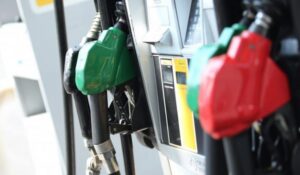 ENAP anticipa alza en el precio de las bencinas de 93 y 97 octanos: diésel continuará bajando
