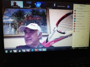 Patricio Cornejo conversó de su experiencia en el tenis con jugadores de Magallanes