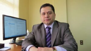 ¡Remezón en Natales!: secretario de Cormunat renunció al cargo tras fuertes cuestionamientos
